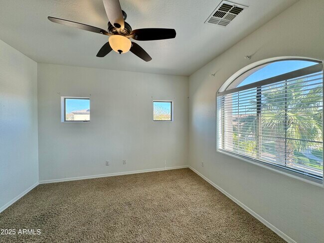 Building Photo - 1838 E Anderson Dr