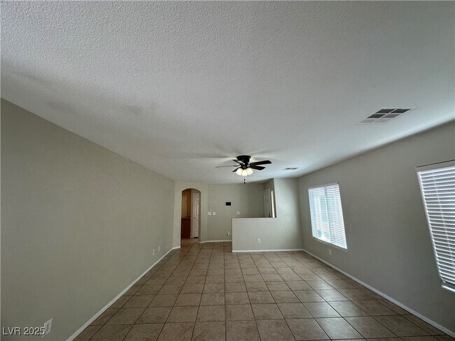 Building Photo - 5926 Mahogany Mountain Dr