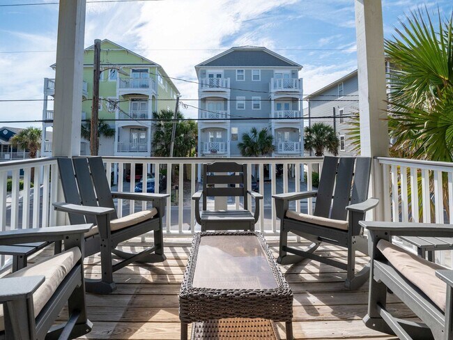 Building Photo - Wright Place Wright Time @ 809 Carolina Beach Ave N #2