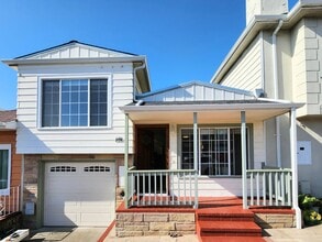 Building Photo - Lovely home in Daly City