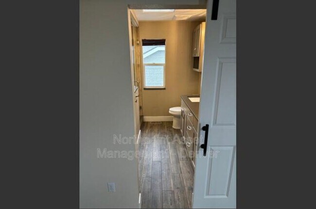 Building Photo - 3 BR/3BA | Newly Renovated Single Family Home |  Back Deck | In Highlands Ranch!