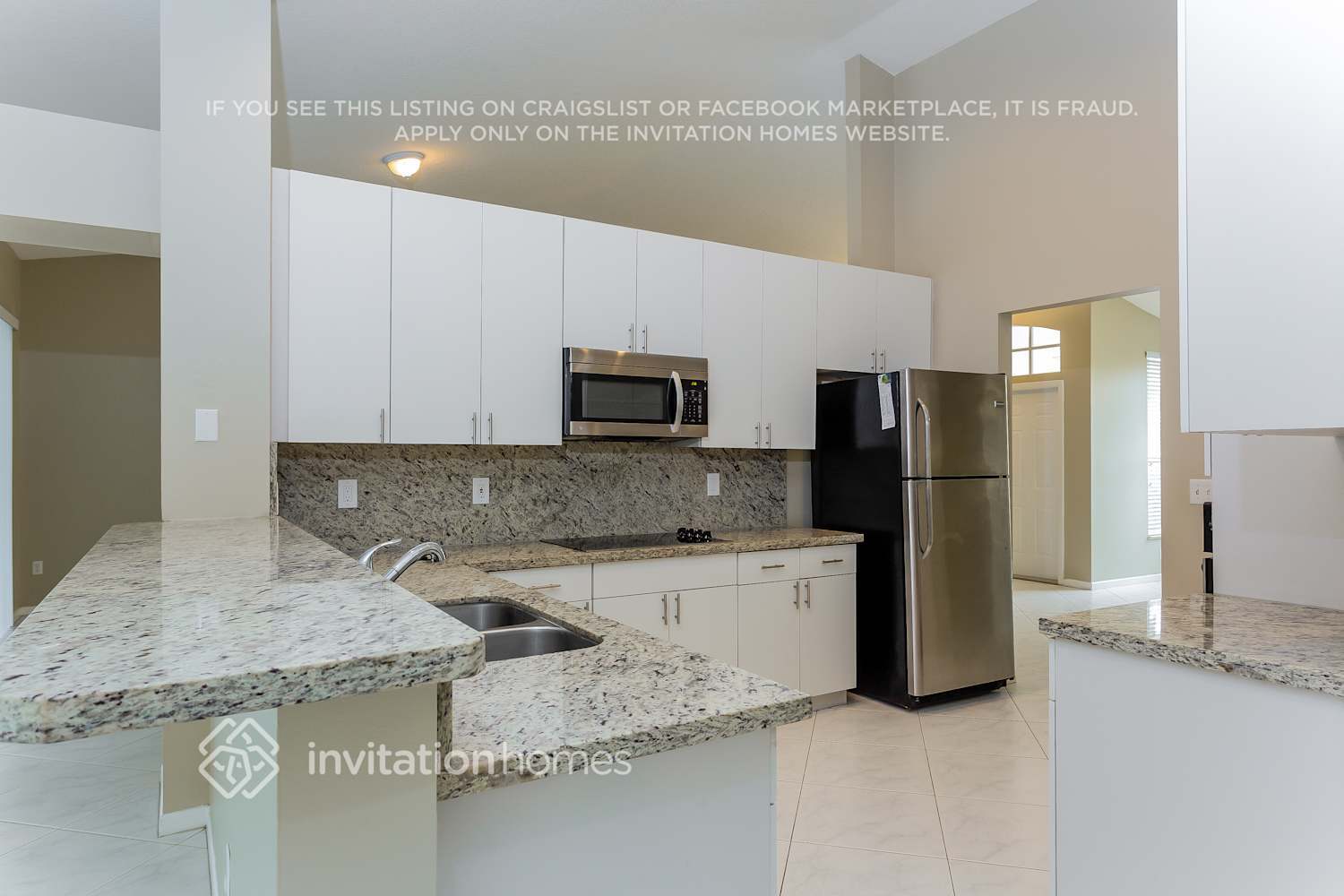 Building Photo - 9296 Lake Serena Dr