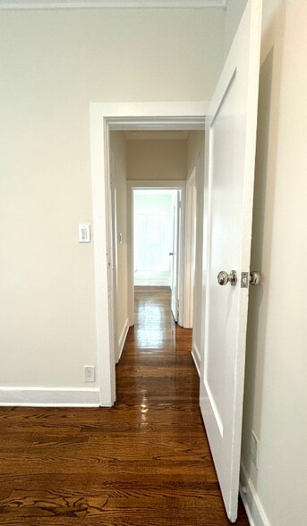 Building Photo - 131 Olive St