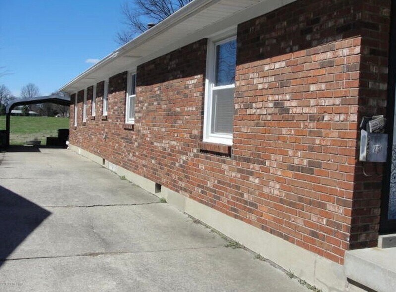 Building Photo - 3442-3442 Heatherfield Dr