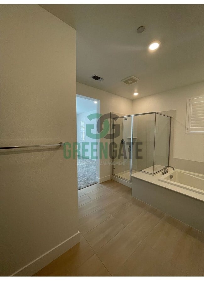 Building Photo - New Build in Tracy Hills!! 4 Bedroom 2.5 Bath AVAILABLE NOW!!