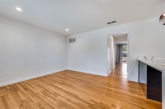 Building Photo - 4616 W Lovers Ln