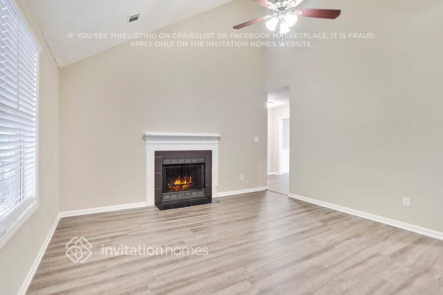 Building Photo - 1018 Autumn Crest Ct