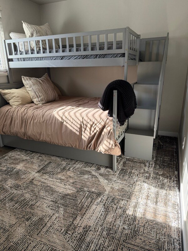 Building Photo - 506-533 33 Rd