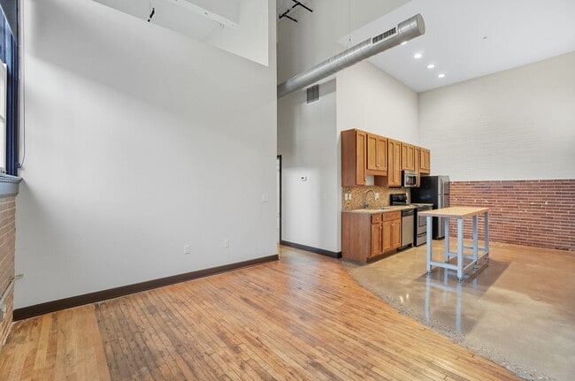 Interior Photo - Alumni Lofts