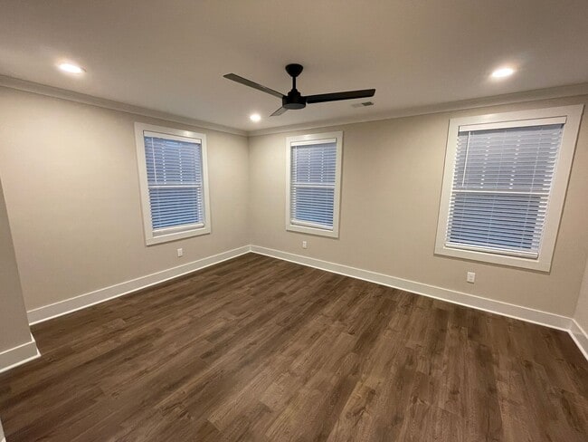 Building Photo - 2BD / 2BA FOR RENT