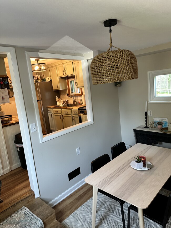 Building Photo - 6179 Gloger Dr