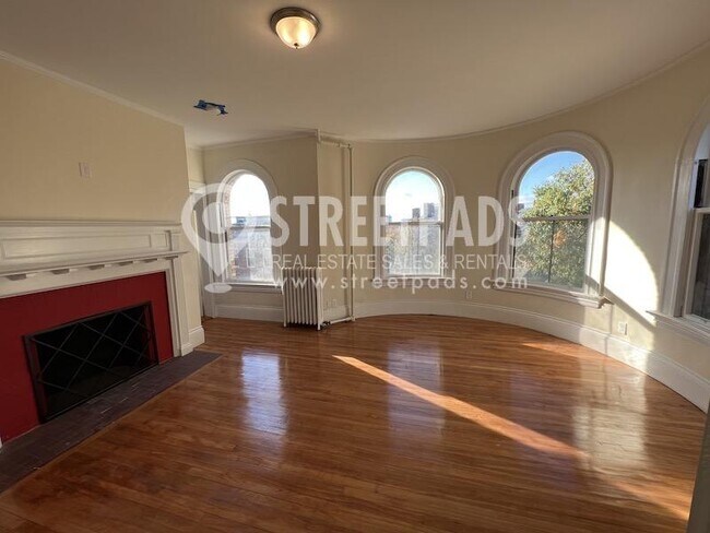 Building Photo - 1 bedroom in Cambridge MA 02138
