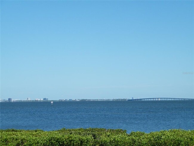 Building Photo - 1060 Jesse Ave