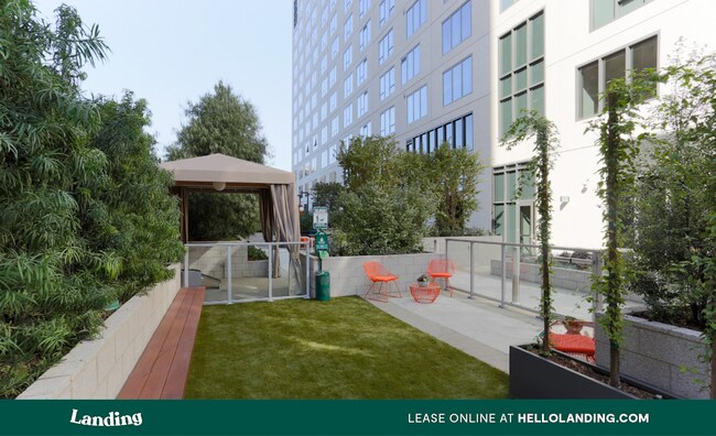 Building Photo - 225 S Grand Ave