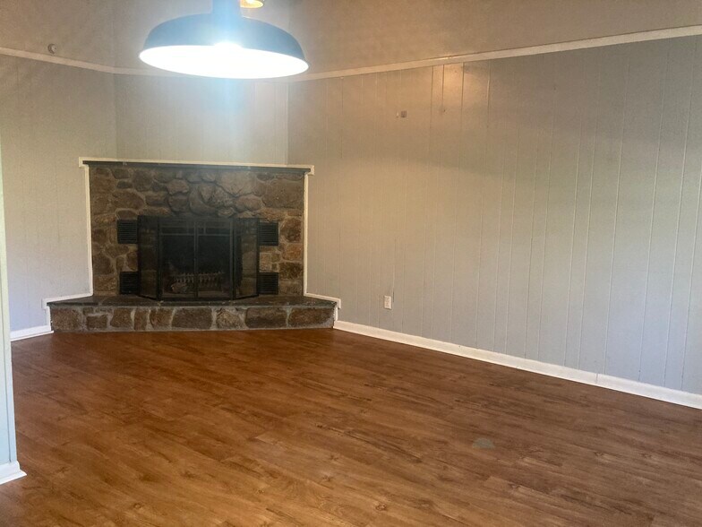 Building Photo - 959 Timberlake Dr