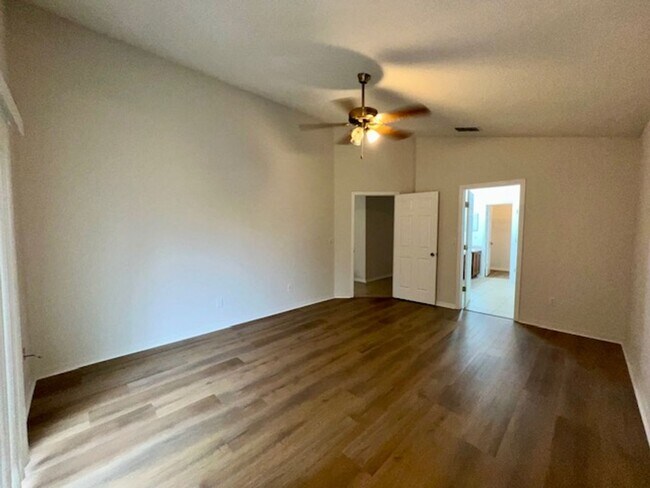 Building Photo - 4119 Coralbrooke Grove