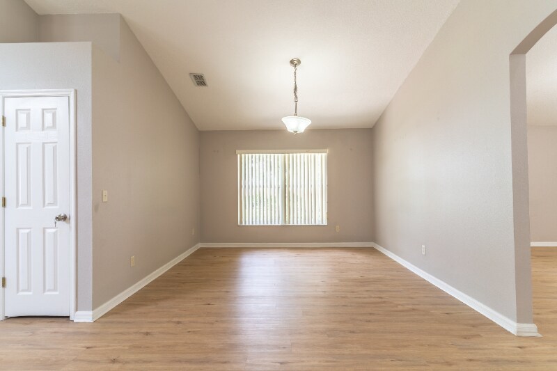 Building Photo - 102 Ivy Brook Ct