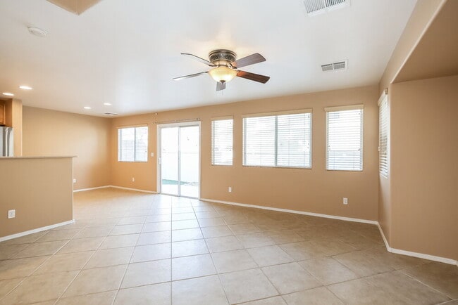 Building Photo - 8204 W Wildwood Glen Dr