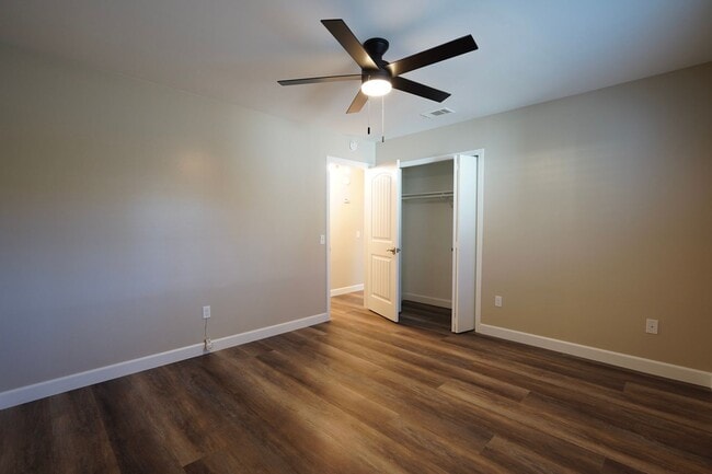 Building Photo - Beautiful Yucaipa Home with Private Garage