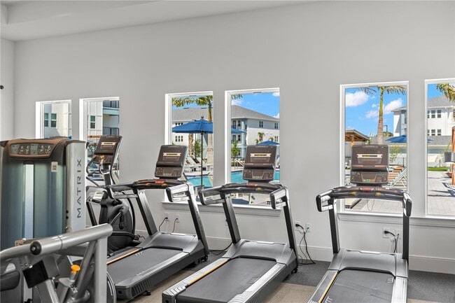 Building Photo - 1101 S Tamiami Trl