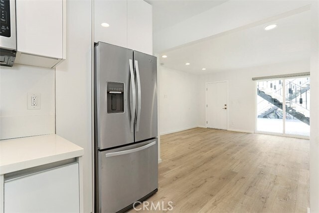 Building Photo - 11918 Hart St