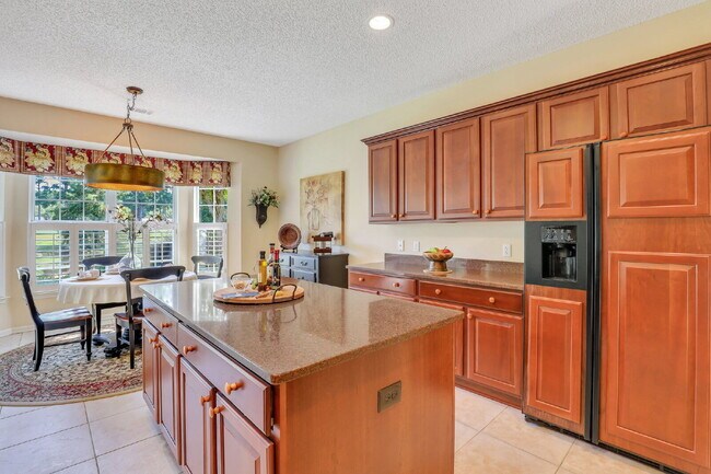 Building Photo - 5 Lacebark Ln
