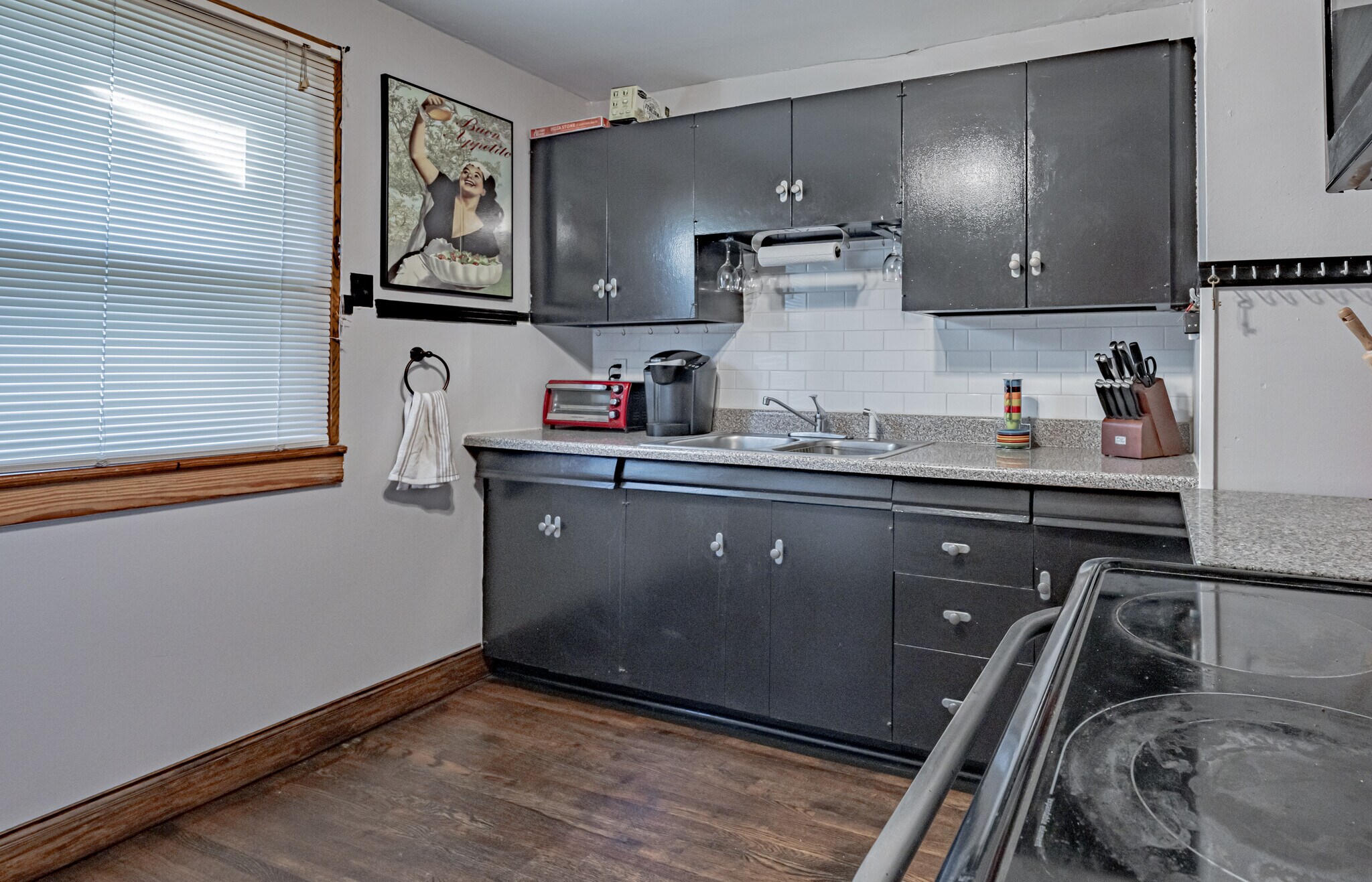 Building Photo - 118 Nassau Ave