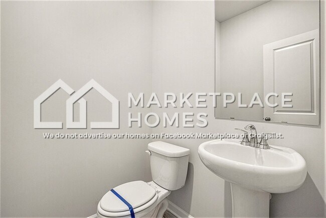 Building Photo - 2105 Avalon Rdg