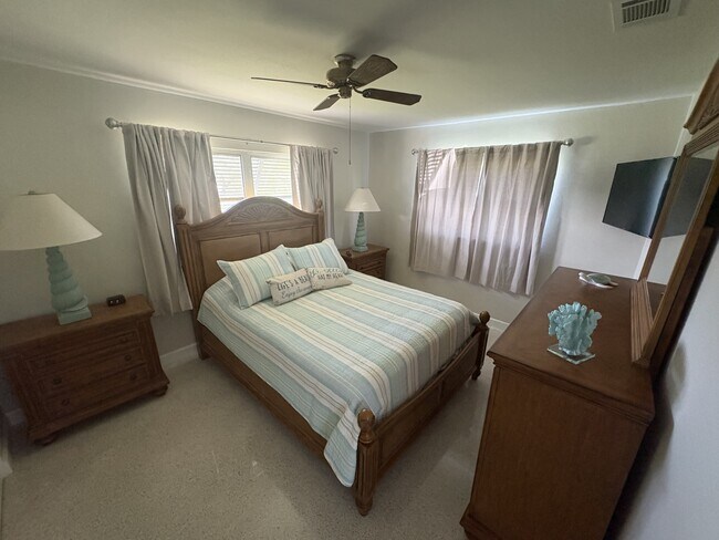 Building Photo - 108 Charles Dr