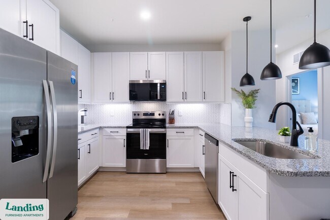 Building Photo - 435 Encore Way