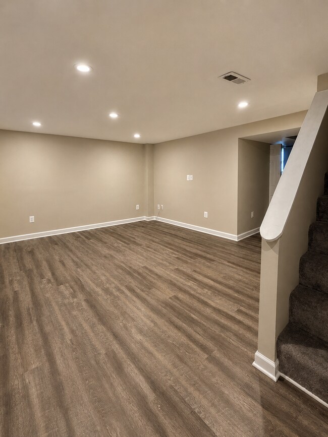 Building Photo - Beautifully Remodeled 3-Bedroom Home with Modern Comforts