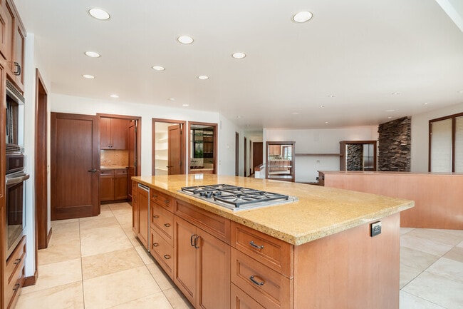 Building Photo - 88 Cascade Key