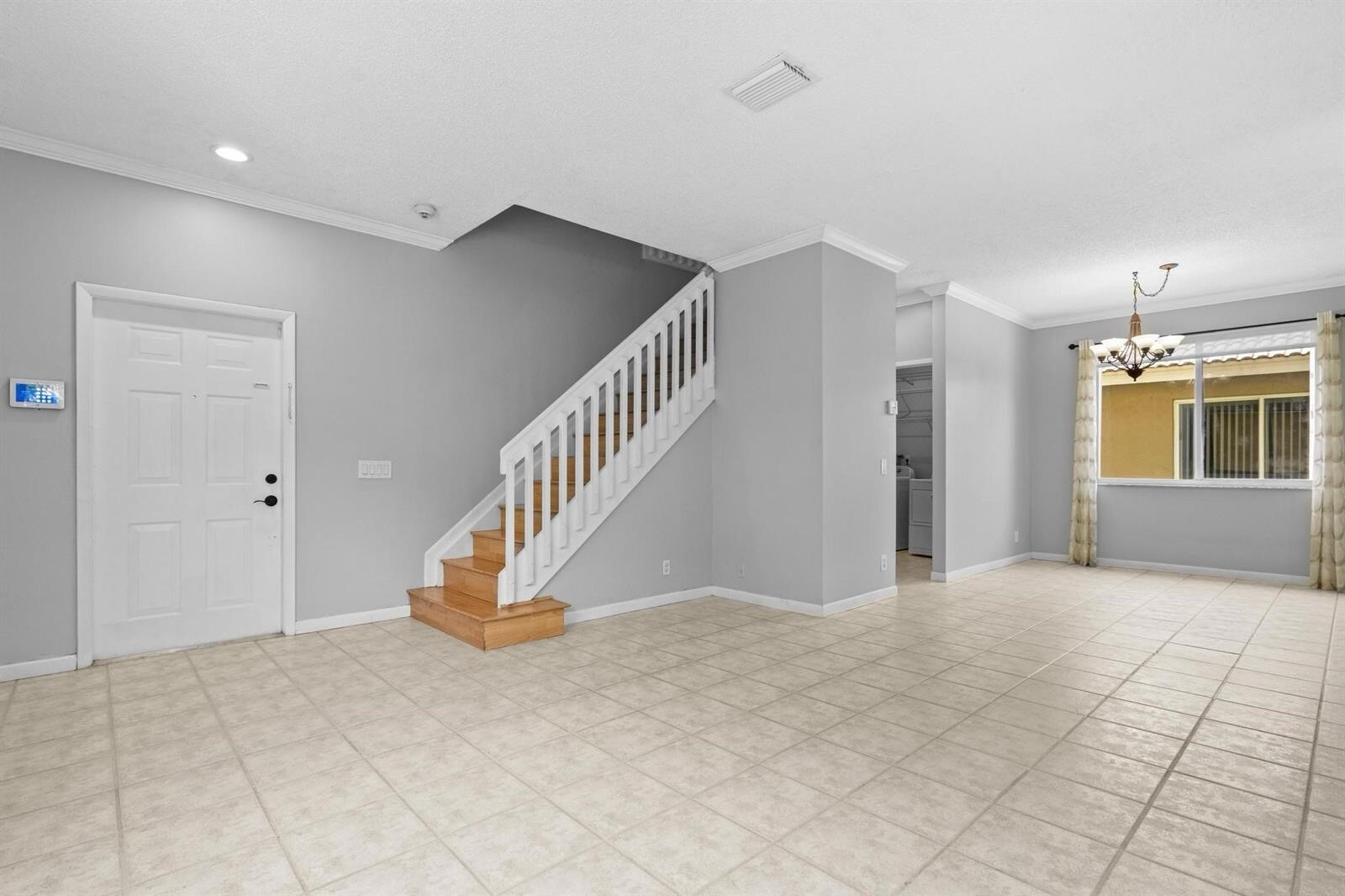 Building Photo - 4319 Greenbriar Ln