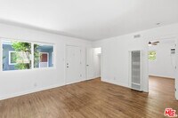 Building Photo - 4921 Coldwater Canyon Ave