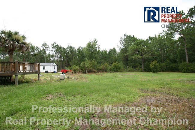 Building Photo - Stunning 4 BD/3 BA Fully Renovated Home on 6 Acres w/Pond