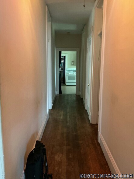 Building Photo - 78 Aldie St