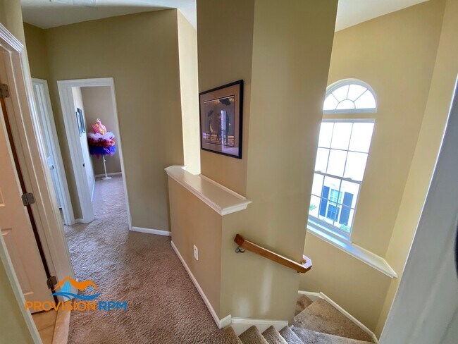 Building Photo - 1740 Theale Way