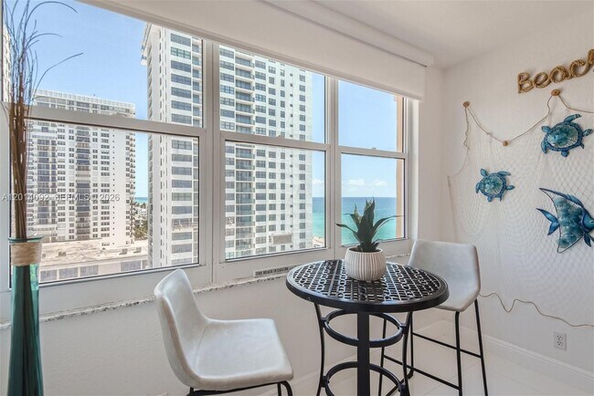 Building Photo - 2501 S Ocean Dr