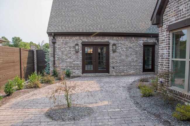 Building Photo - Barrington Park Subdivision