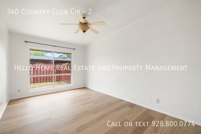 Building Photo - 340 Country Club Cir