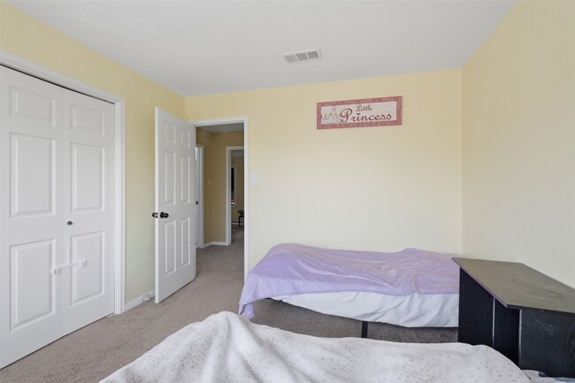 Building Photo - 2114 Gentryside Dr