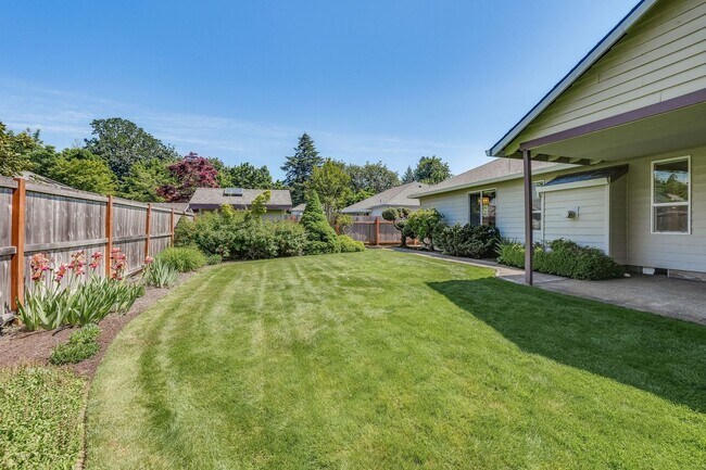 Building Photo - Charming 3 bed, 2 bath rental home in Wilsonville!