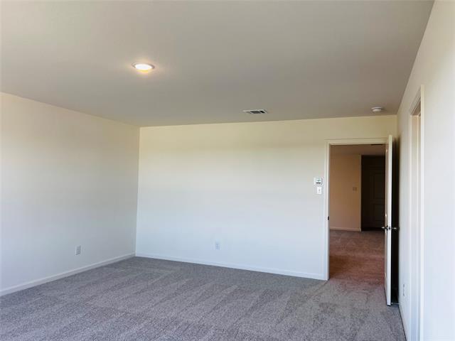 Building Photo - 2217 Pioneer Dr