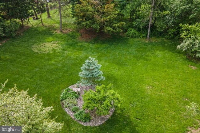 Building Photo - 120 Walker Rd