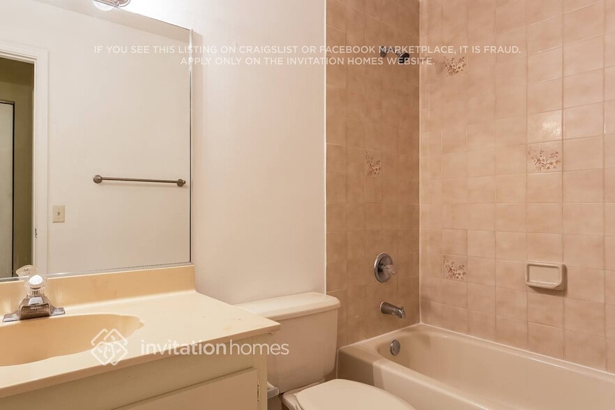 Building Photo - 6789 SW 104th Ct