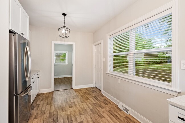 Building Photo - Recently Renovated 3BR Home Near Downtown Durham with Spacious Backyard! Available Now! Pet Frien...