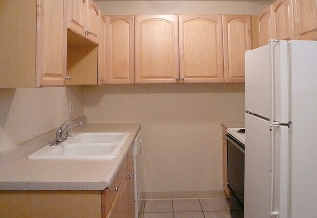 Building Photo - Wheelhouse Apartments