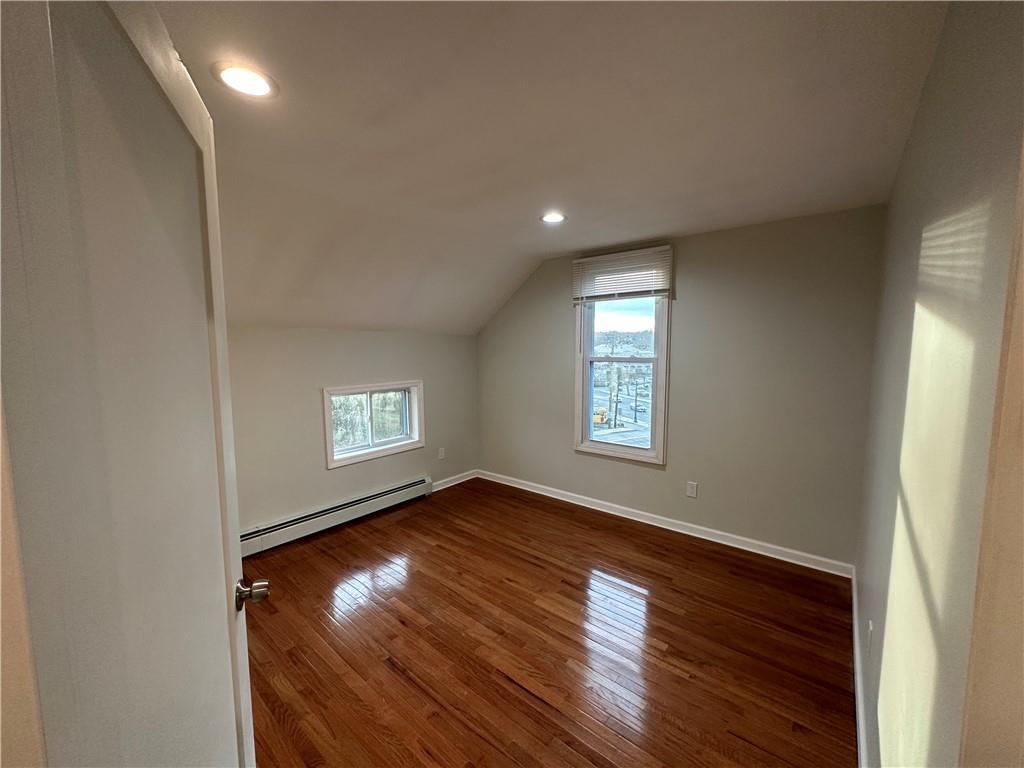 Building Photo - 29 Demarest Ave