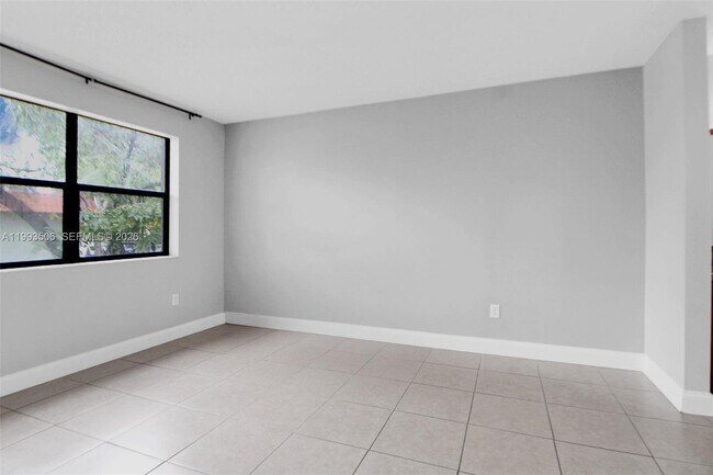 Building Photo - 9730 Hammocks Blvd