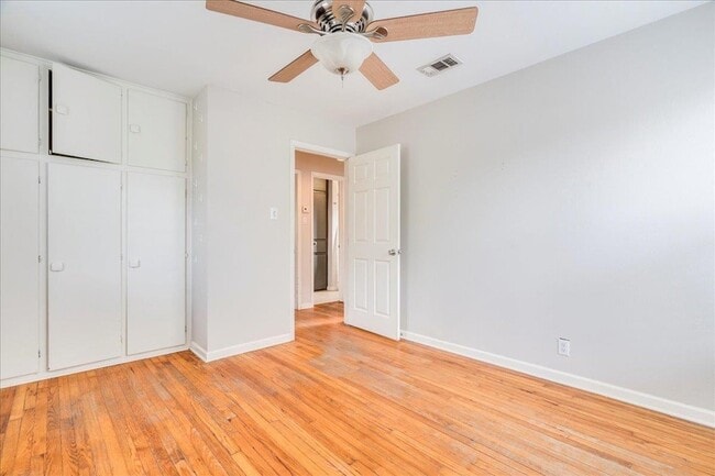 Building Photo - 4603 Jinx Ave